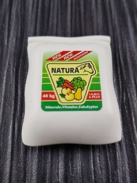 30250690_pferdefutter