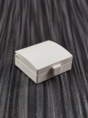 30603832_30628846_16